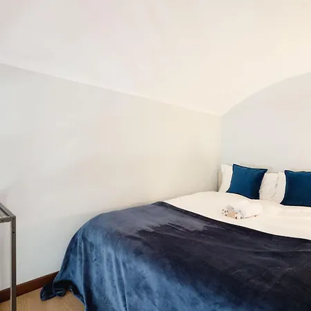 Maison Dante - Smart 3* Turin